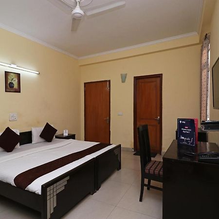 Hotel Oyo 6608 Sector 56 Badshahpur Zewnętrze zdjęcie